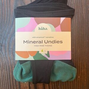 *NEVER WORN* Huha High Rise Thong